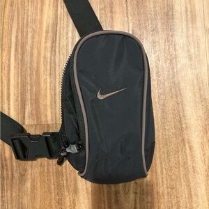 Nike Crossbody pack / bag
